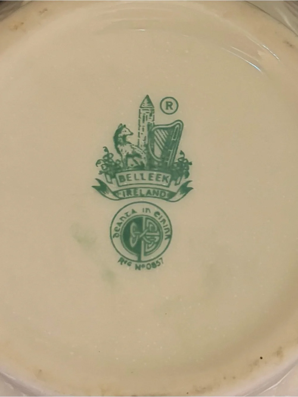 Vintage BELLEEK Shamrock Clover Scalloped Edge 2 Handles Vase 8”
